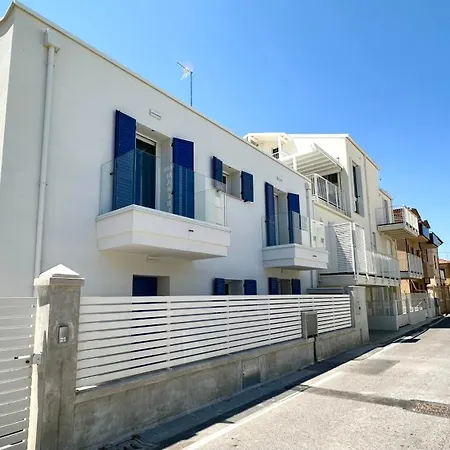 Se101 - Senigallia, Nuovo Trilocale Vicino Al Mare 세니갈리아